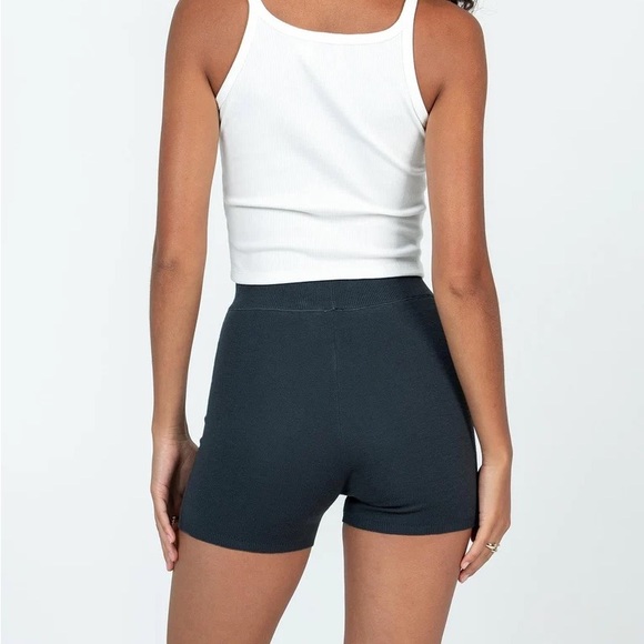 Princess Polly Ivy Bike Shorts in Grey - Picture 2 of 2